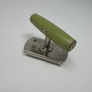 Vintage Edlund Co Inc Top Off Screw Top Jar Bottle Opener Rare Green Wood Handle